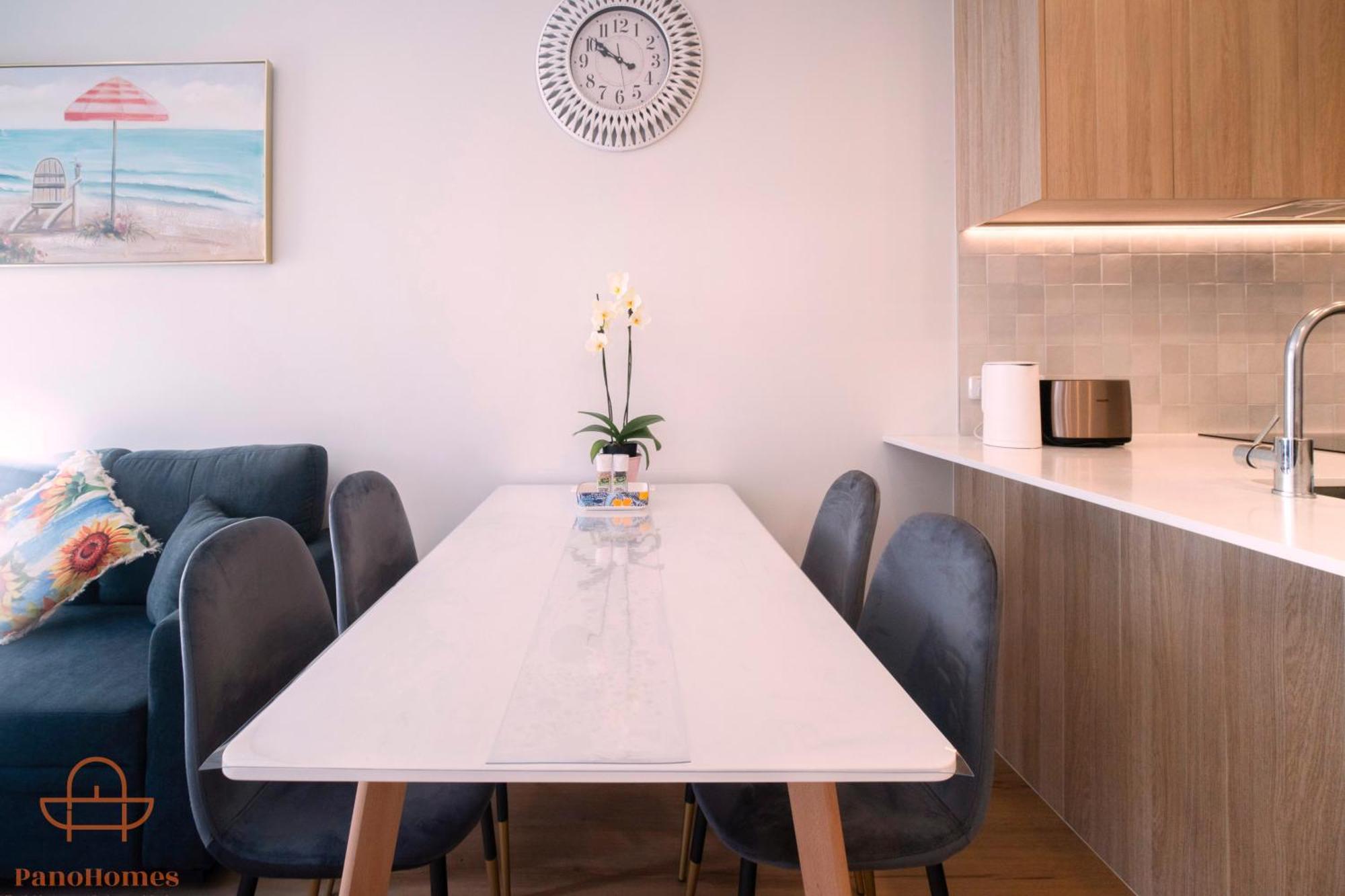 Modern Townhouse Close To City With Full Kitchen - Ellerslie オークランド エクステリア 写真